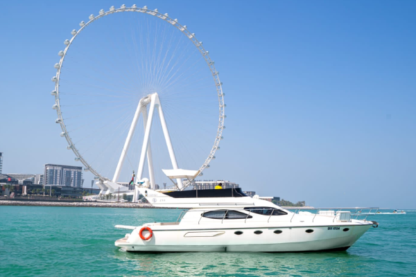 Private Yachts Dubai-55 Feet (Advance Booking)