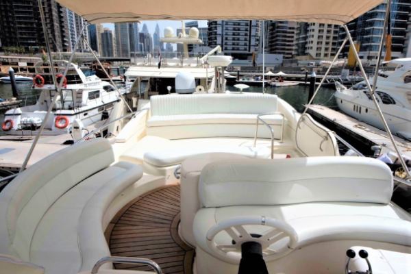 Private Yachts Dubai-50 Feet (Advance Booking)